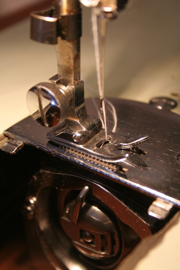 sewing-machine-676740_1280